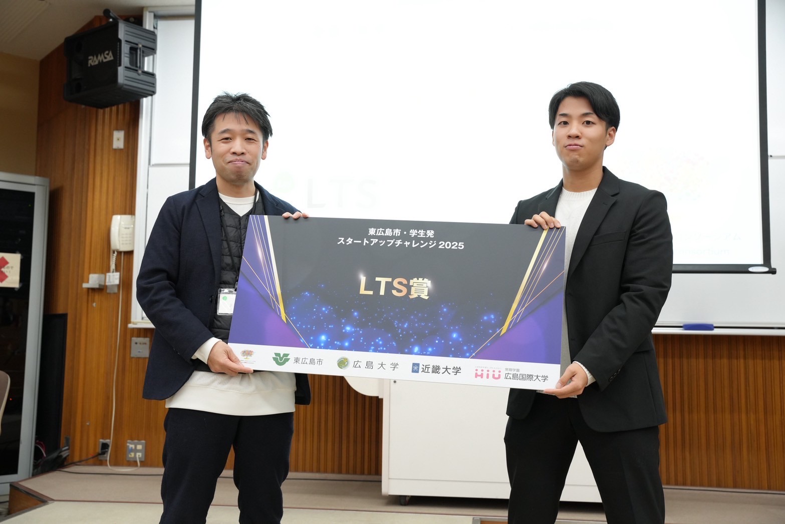 地域清掃ボランティアの様子